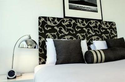 фото отеля The Quadrant Hotel Auckland
