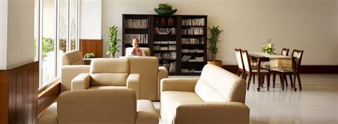 фото отеля J Town Serviced Apartments Si Racha