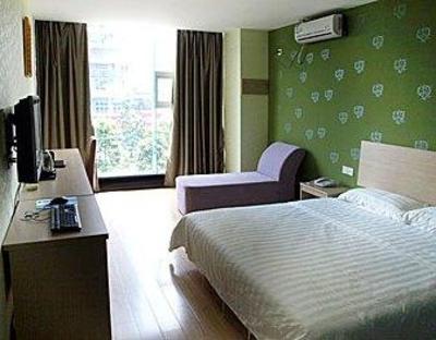 фото отеля Pin Yi Express Hotel Chongqing
