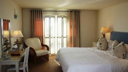 фото отеля Driftwood Hotel Truro