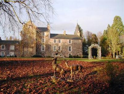 фото отеля Fernie Castle Hotel Cupar