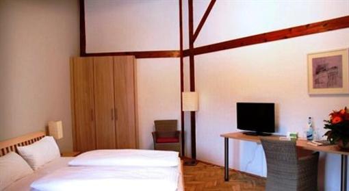 фото отеля Seminarhotel Friedrichshof Zurndorf
