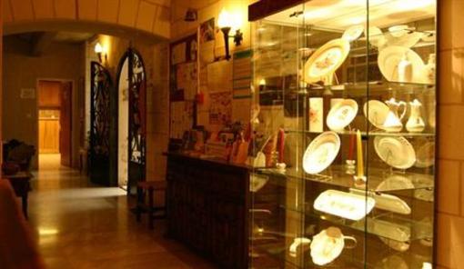 фото отеля La Medieval Hotel Avignon