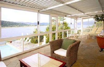 фото отеля Lake Pleasant Living