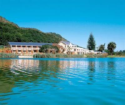 фото отеля Lake Pleasant Living