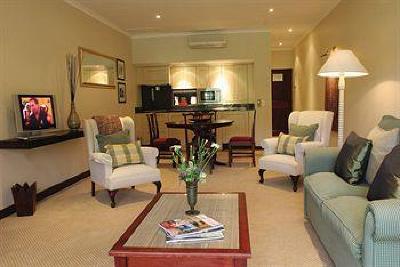 фото отеля Lake Pleasant Living