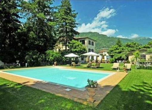 фото отеля Villa Lombardi