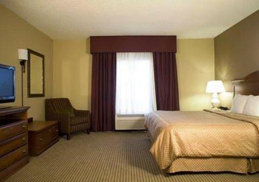 фото отеля Comfort Suites Starkville