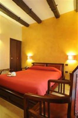 фото отеля Bed and Breakfast Muro Torto Cairoli