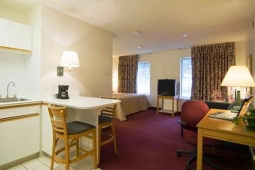 фото отеля Extended Stay America - Chicago - Westmont - Oak Brook