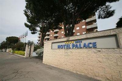 фото отеля Palace 2000 Hotel Pomezia