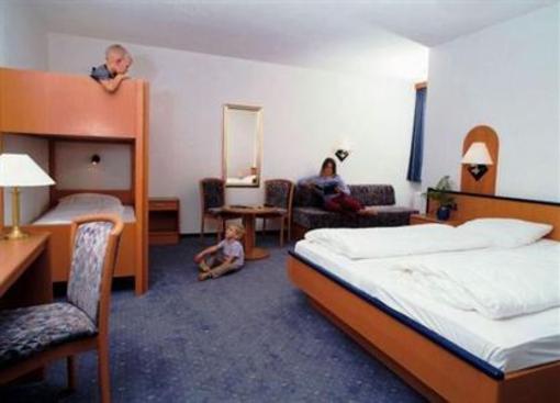 фото отеля Hotel Am Park Rust