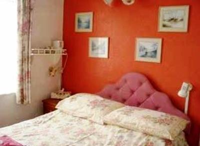 фото отеля Benbows Guest House Paignton