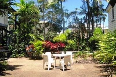 фото отеля Gecko's Backpackers