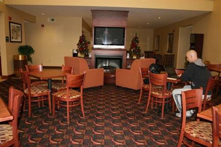 фото отеля Hampton Inn & Suites Denver-Speer Boulevard