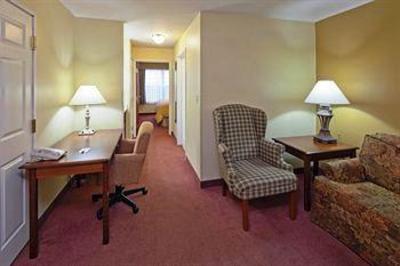 фото отеля Country Inn & Suites by Carlson _ Fond du Lac