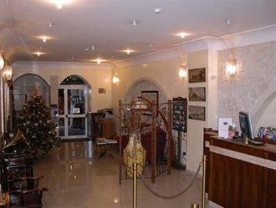 фото отеля Charming International Hotel