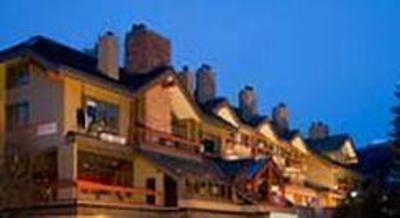 фото отеля Whistler Village Inn & Suites
