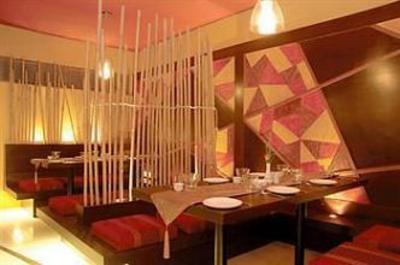 фото отеля Ramee Guestline Hotel Khar
