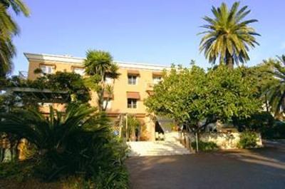 фото отеля Anis Hotel