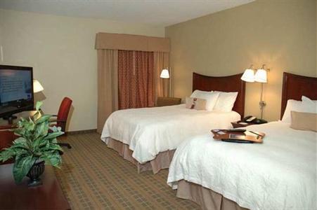 фото отеля Hampton Inn Monroe (North Carolina)