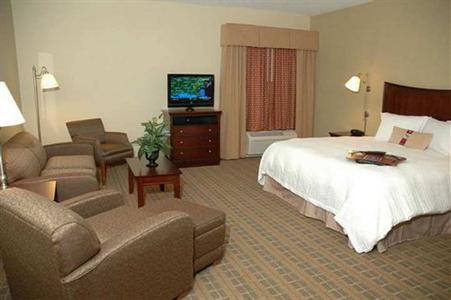 фото отеля Hampton Inn Monroe (North Carolina)