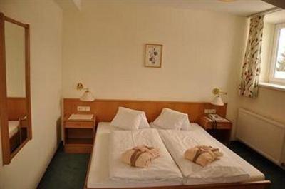 фото отеля Aktivhotel Crystal St. Johann in Tirol