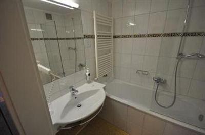 фото отеля Aktivhotel Crystal St. Johann in Tirol