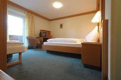 фото отеля Aktivhotel Crystal St. Johann in Tirol