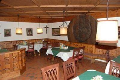 фото отеля Aktivhotel Crystal St. Johann in Tirol