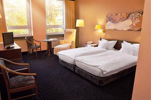 фото отеля Park Hotel Cloppenburg