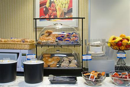 фото отеля Comfort Inn Orillia