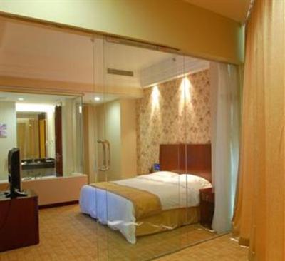 фото отеля Zhonghua Hotel
