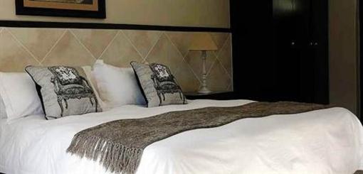 фото отеля Eden Road Guest Suites Port Elizabeth