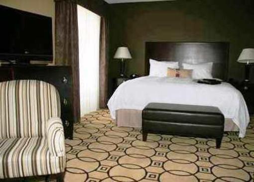 фото отеля Hampton Inn & Suites Brunswick