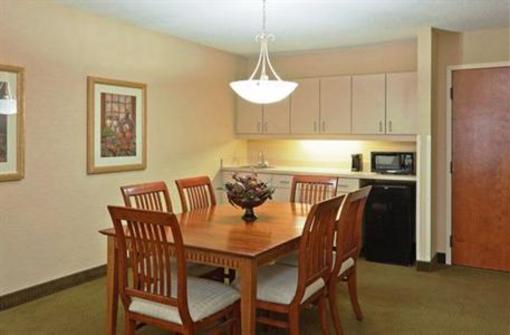 фото отеля Holiday Inn Express Fultondale