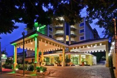 фото отеля Holiday Inn Cuernavaca