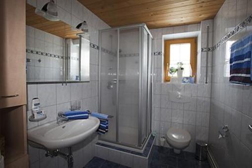 фото отеля Breitlehn Appartement Langenfeld