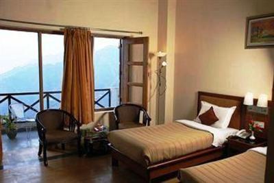 фото отеля Green 'N' Breeze Resorts Mussoorie