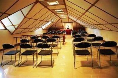 фото отеля Green 'N' Breeze Resorts Mussoorie