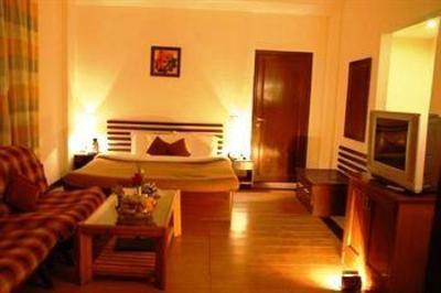 фото отеля Green 'N' Breeze Resorts Mussoorie