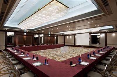фото отеля ANA Crowne Plaza Hiroshima