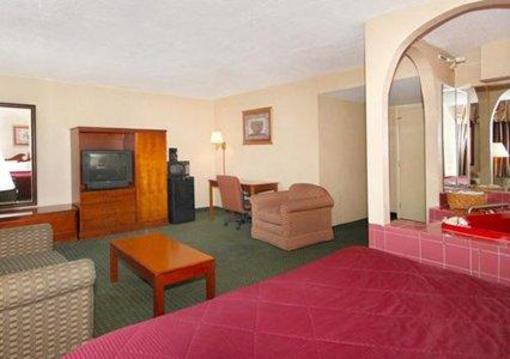 фото отеля Comfort Inn Red Horse Frederick