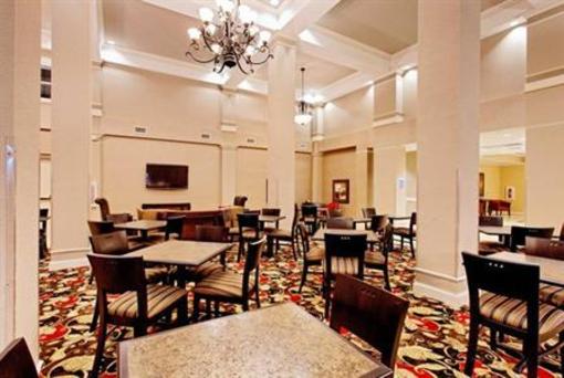 фото отеля Holiday Inn Express Hotel & Suites Crestview