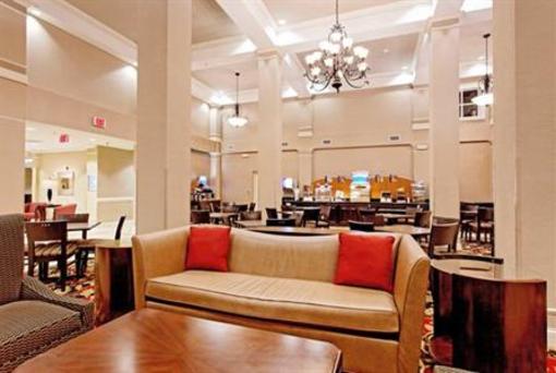фото отеля Holiday Inn Express Hotel & Suites Crestview