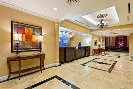 фото отеля Holiday Inn Express Hotel & Suites Crestview