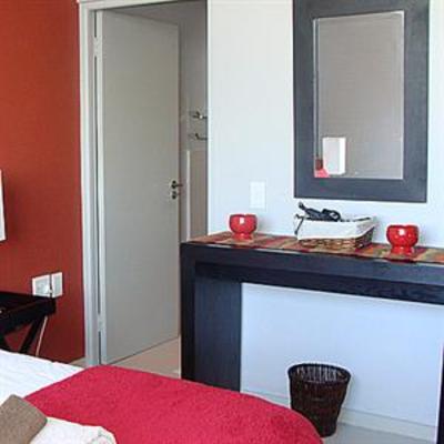 фото отеля Nkosi Sikeleli i'Africa Guesthouses