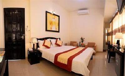 фото отеля Canary Hue Hotel