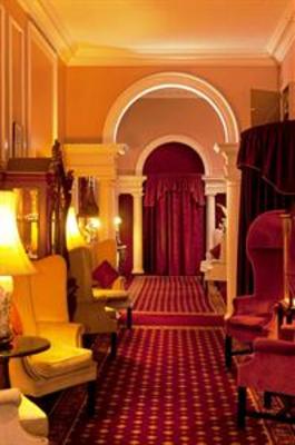 фото отеля Lumley Castle Hotel