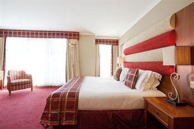 фото отеля Carlton George Hotel
